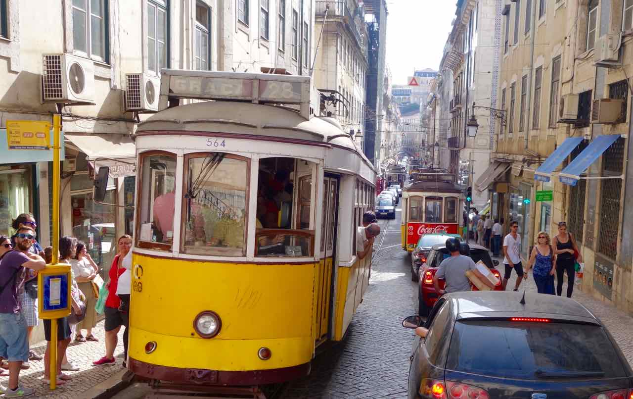 Straßenbahn Lissabon Info + Tipps