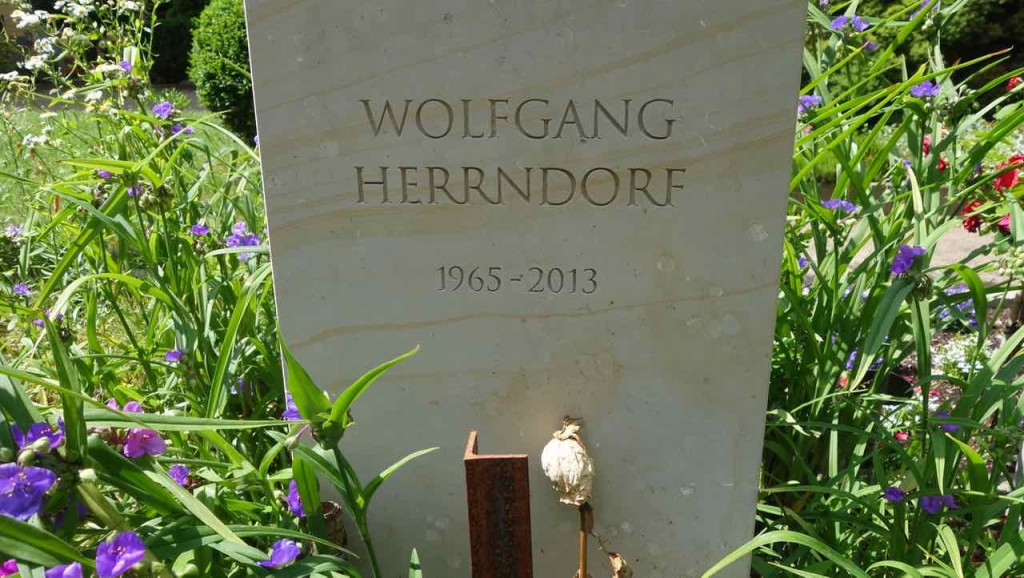 Dorotheenstädtischer Friedhof in Berlin. Wolfgang Herrndorf (1965 - 2013); Schriftsteller, Tschick