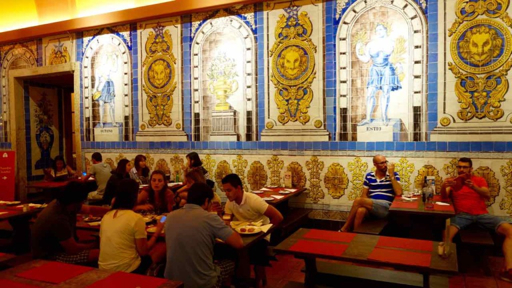 Lissabon Restaurants, Cerveceria Trindade, Innenraum