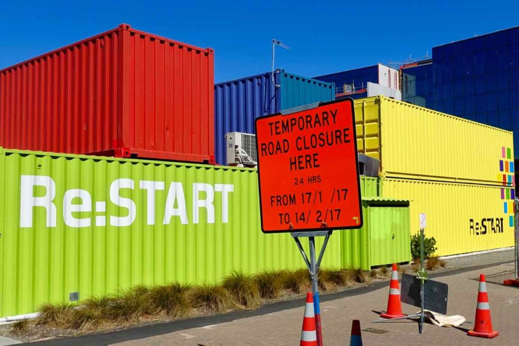 Christchurch Sehenswürdigkeiten Tipps: Container beim Re:START Neuseeland @PetersTravel