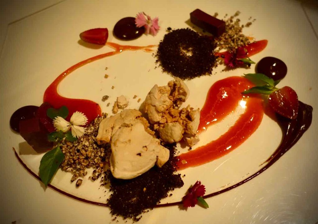 Ubud Restaurants: Mozaic's Table Top Dessert: Textures of Chocolate, Strawberries and Ginger Flower Sorbet, Bali ©PetersTravel