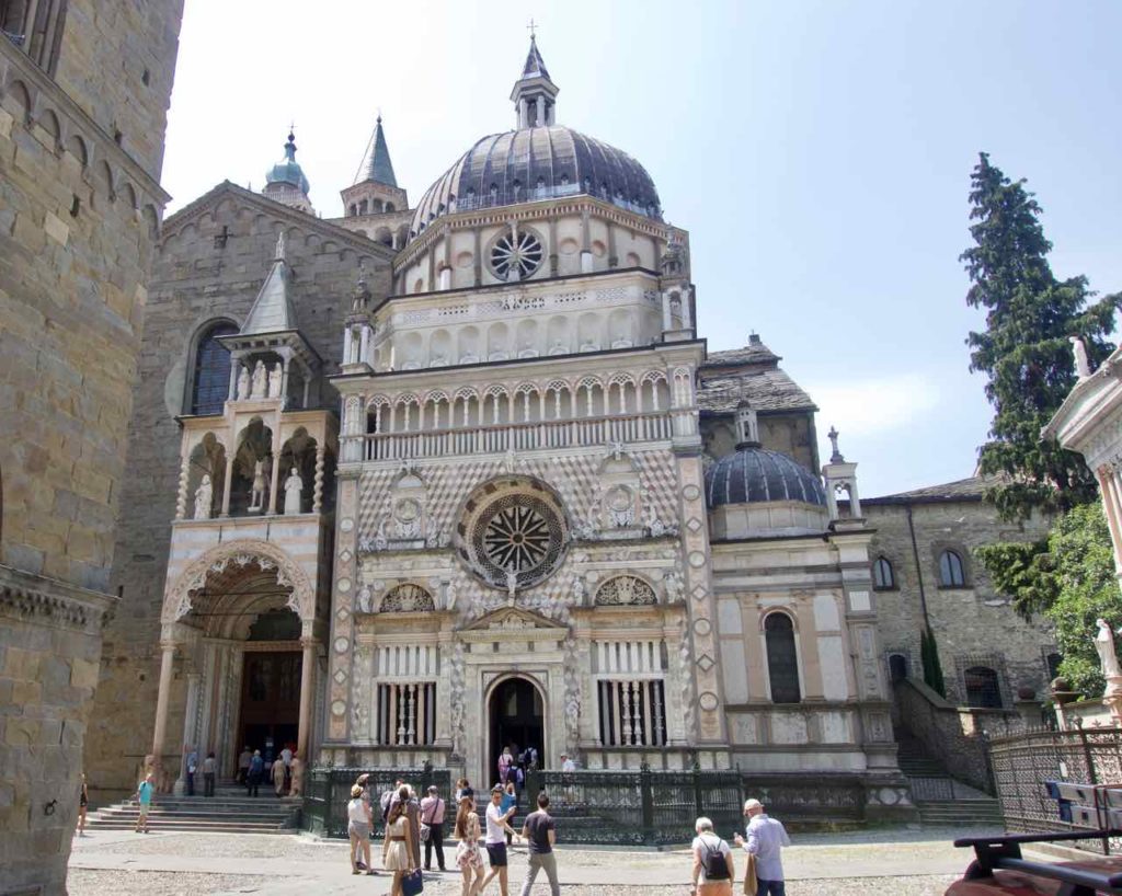 Bergamo Sehenswürdigkeiten Colleoni Kapelle und Basilika Santa Maria Maggiore ©PetersTravel