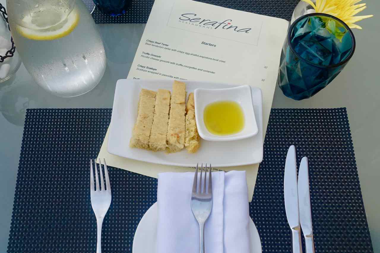 Restaurants Willemstad: Restaurant Serafina in Willemstad, Curacao Copyright Peter Pohle