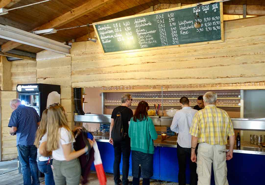 Biergarten Berlin Im Tiergarten Peterstravel