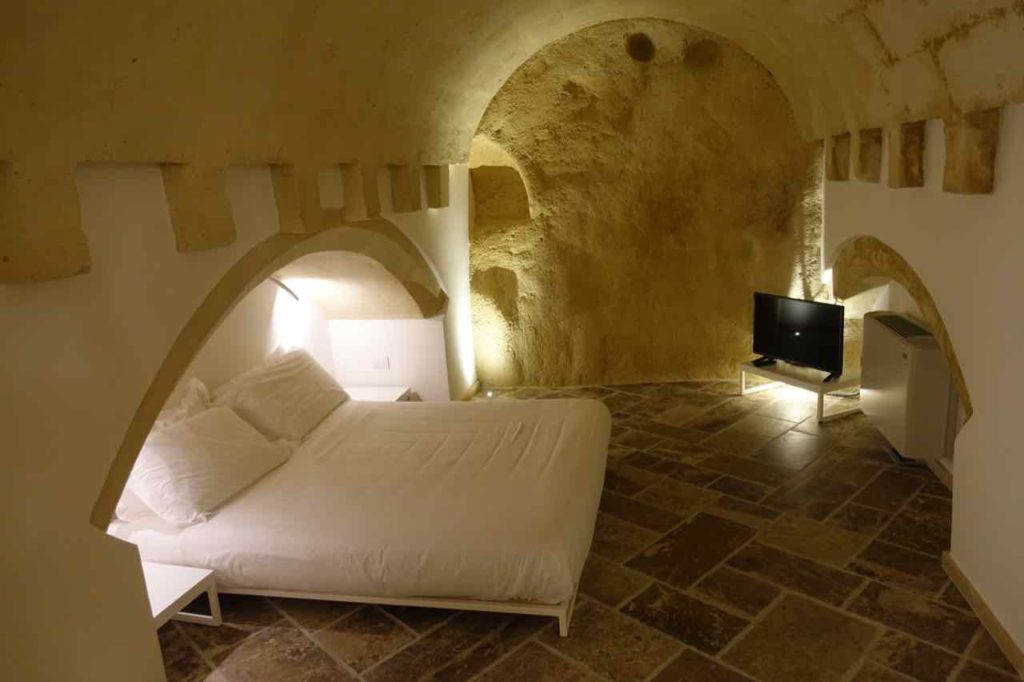 Zimmer im Höhlenhotel Pietragialla in Matera, Foto Peter Pohle PetersTravel.de