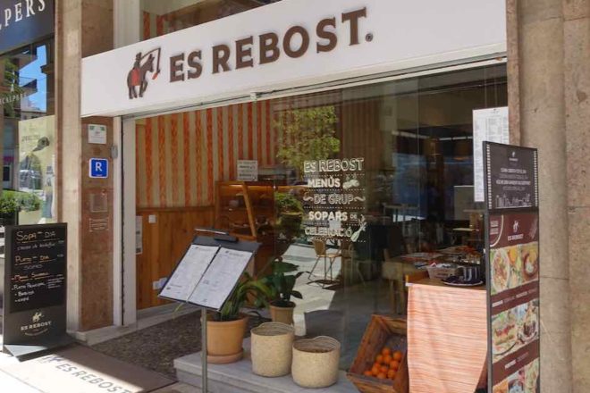 Restaurant Es Rebost in Palma Copyright PetersTravel