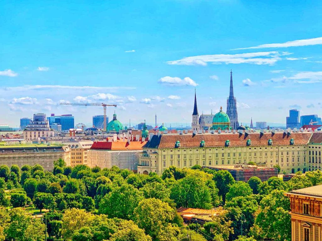 Wien: Blick von der Dachterrasse des Justizpalastes