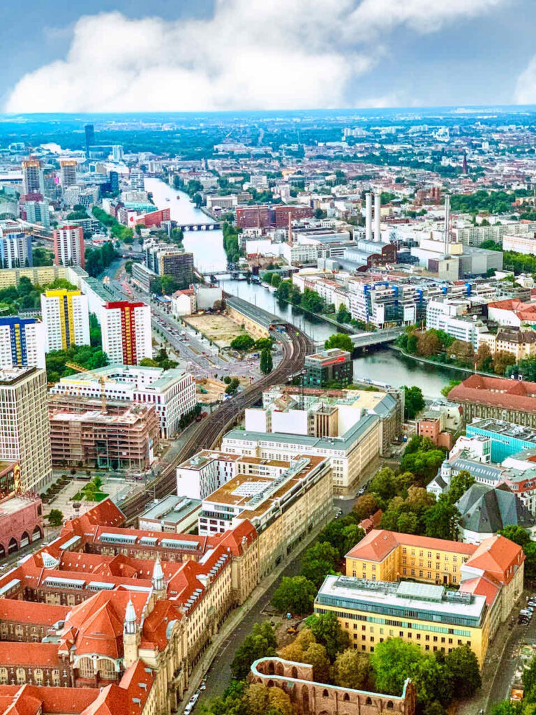 Blick vom Fernsehturm in Berlin - tagsüber