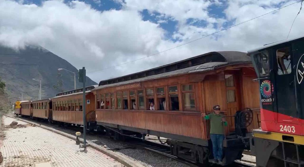 Historischer Zug in Alausí 