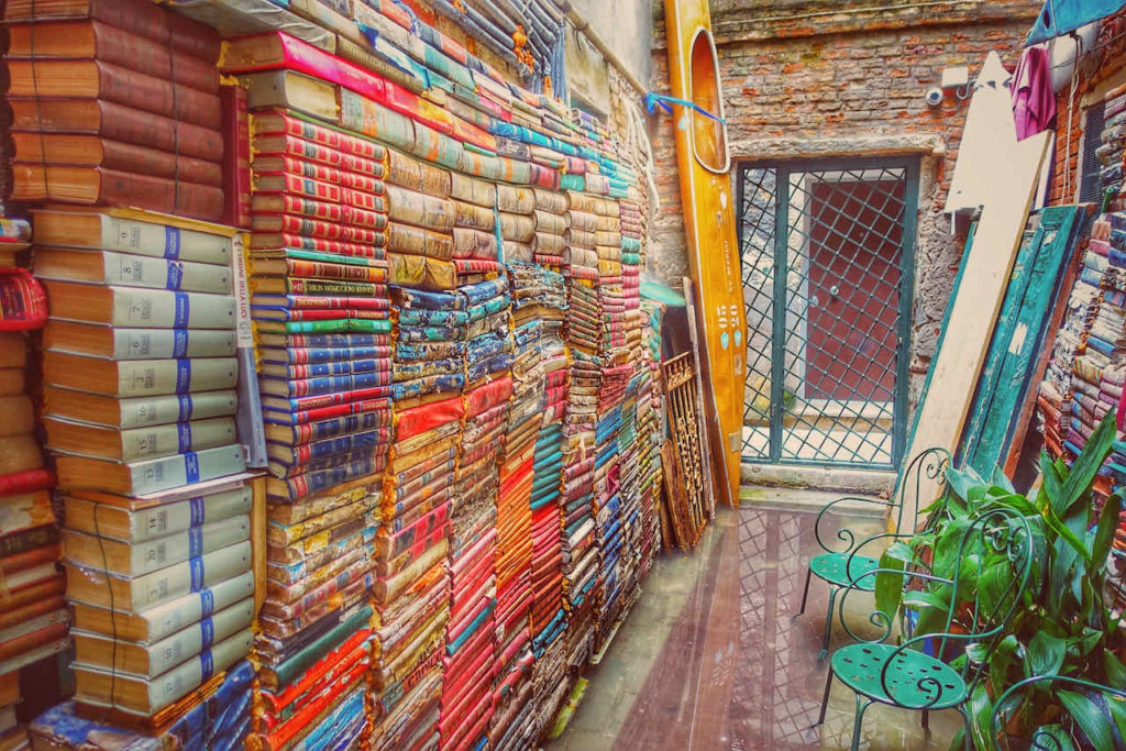 Buchhandlung Libreria Acqua Alta, Venedig