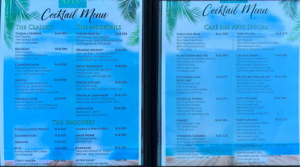 Seychellen, Praslin, Cocktailkarte vom Café des Arts am Strand Anse Volbert / Cote d'Or Beach
