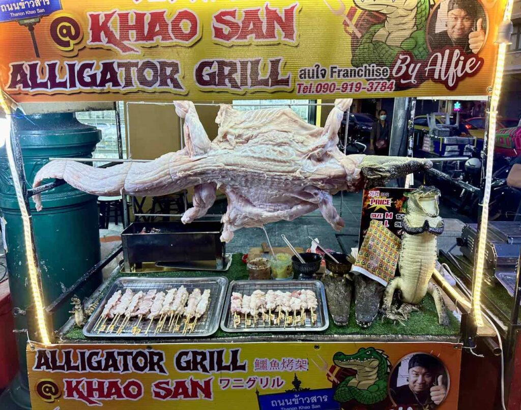 Alligator Foodstall auf der Khao San Road Bangkok © PetersTravel