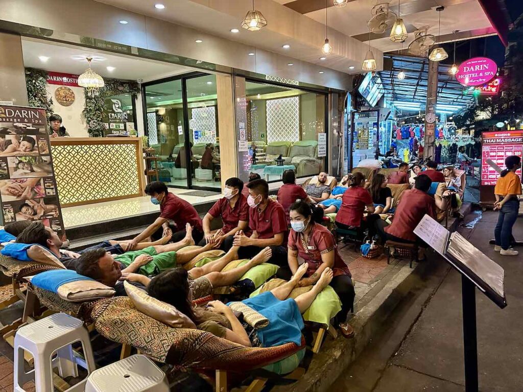 Massage in der Rambuttri Alley, Bangkok © PetersTravel