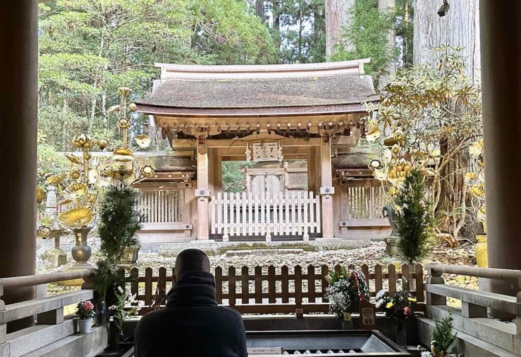 Koyasan: Mausoleum von Kobo Daishi 
