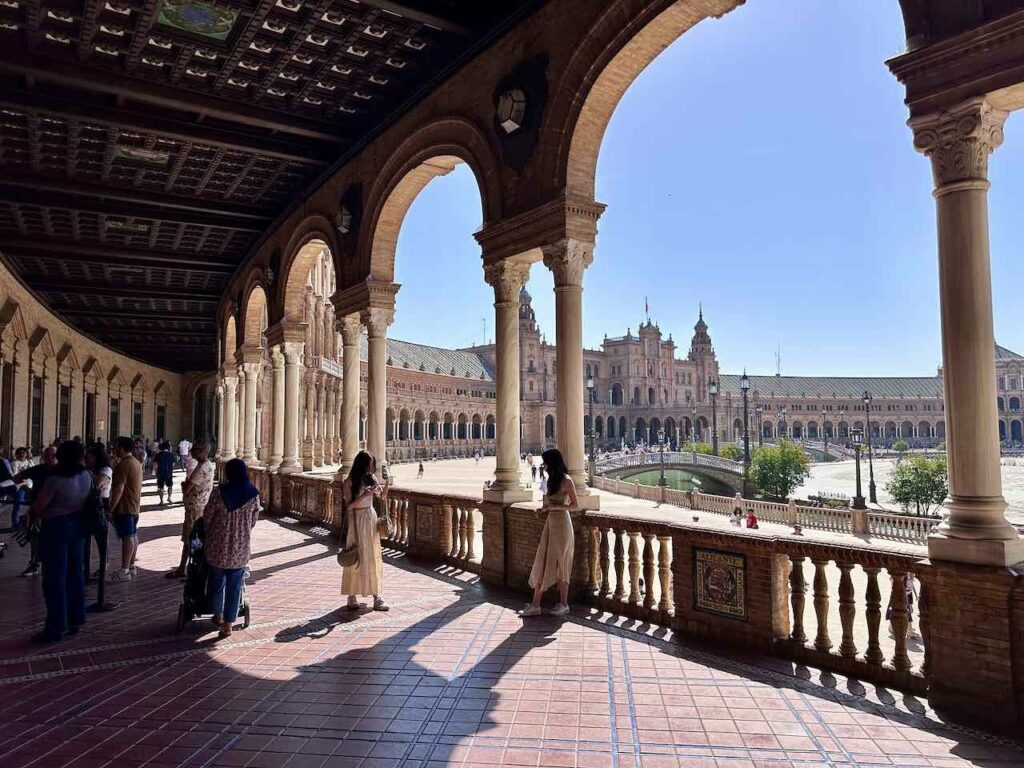 Plaza de España in Sevilla, Andalusien © PetersTravel Peter Pohle