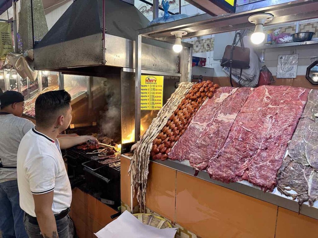 Fleischstand im Mercado 20 de Noviembre © PetersTavel Peter Pohle