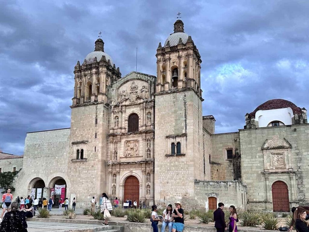 Oaxaca, Templo de Santo Domingo de Guzmán © PetersTavel Peter Pohle