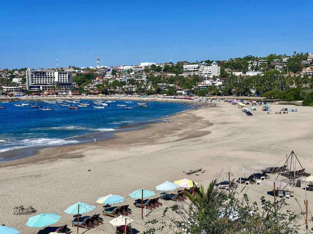 Puerto Escondido, Totale vom Playa Principal © PetersTravel Peter Pohle