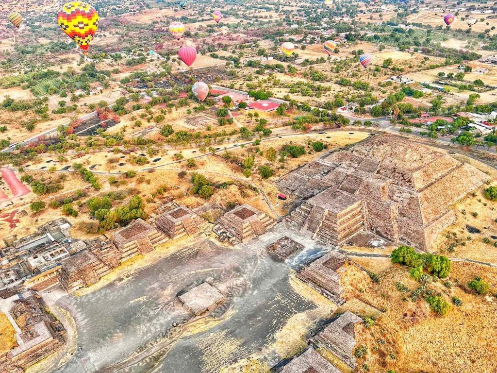 Ballonfahrt Teotihuacan, Mexiko © PetersTravel Peter Pohle