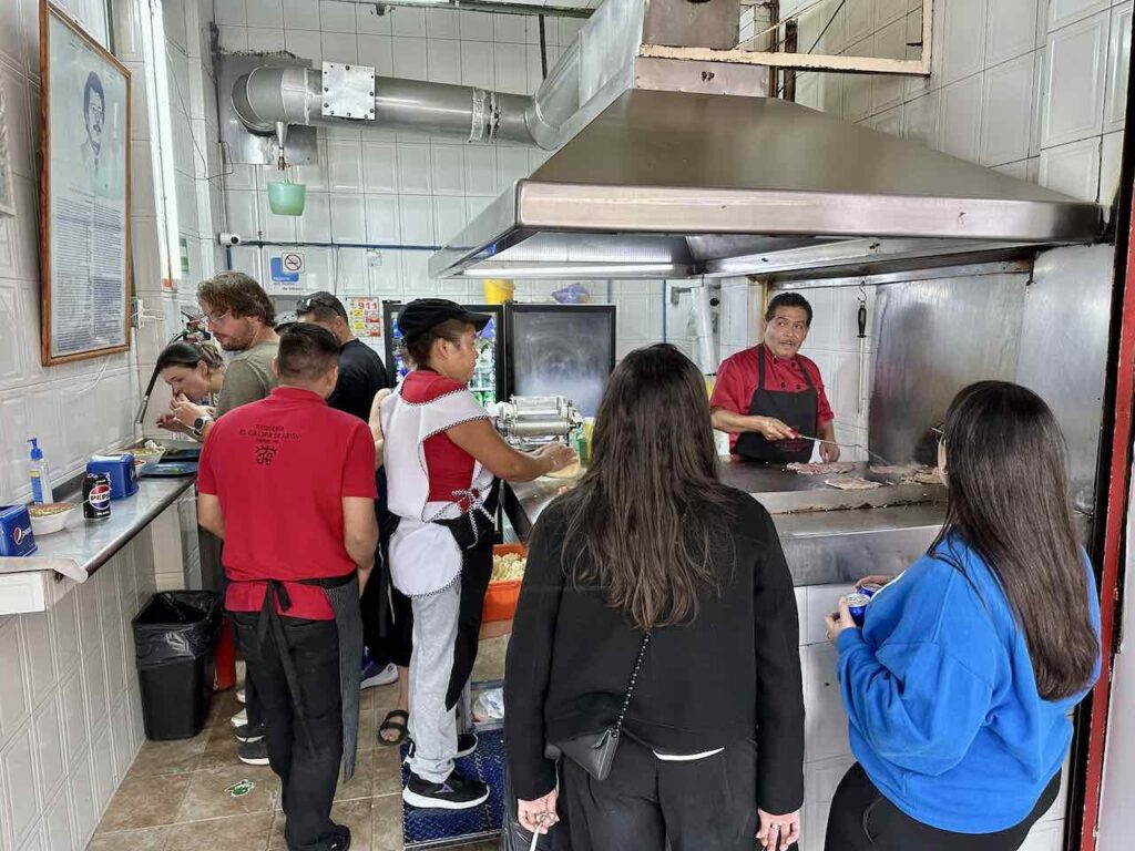 Mexiko Stadt, Taco-Imbiss Taquería El Califa de León hat 1 Michelin Stern © PetersTavel Peter Pohle