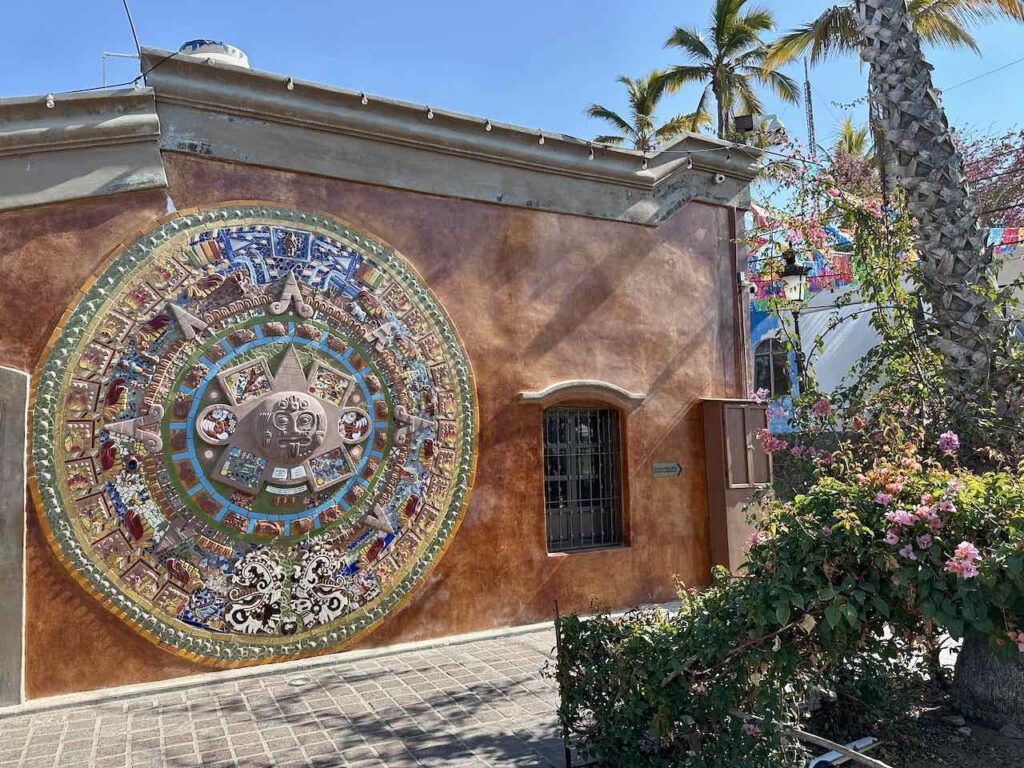 Azteken-Kalender, Todos Santos, Baja California © PetersTavel Peter Pohle