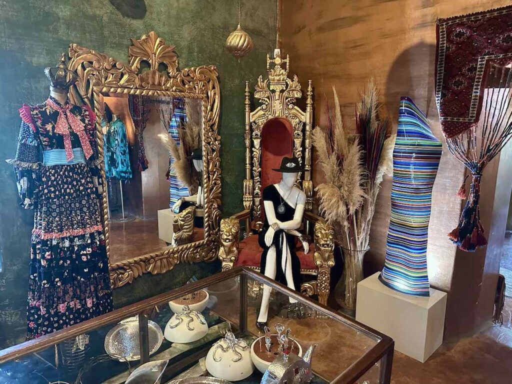 Boutique in Todos Santos, Baja California Sur © PetersTravel Peter Pohle