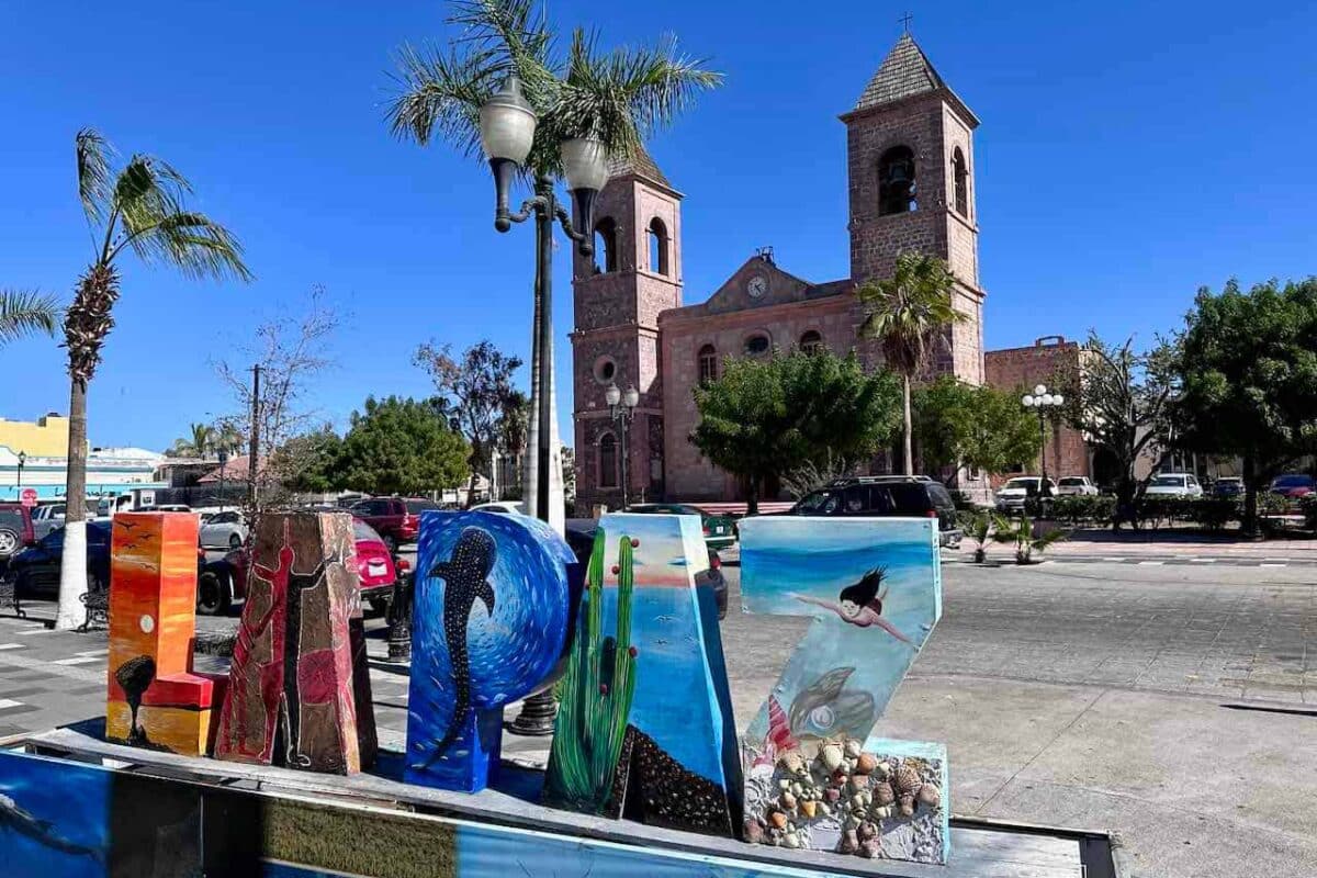 Jardín Velasco in La Paz, Baja California © PetersTravel Peter Pohle