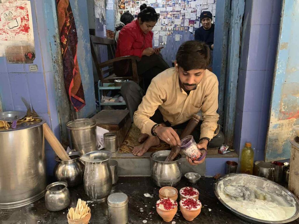 Blue Lassi in Varanasi © Peters Travel Peter Pohle