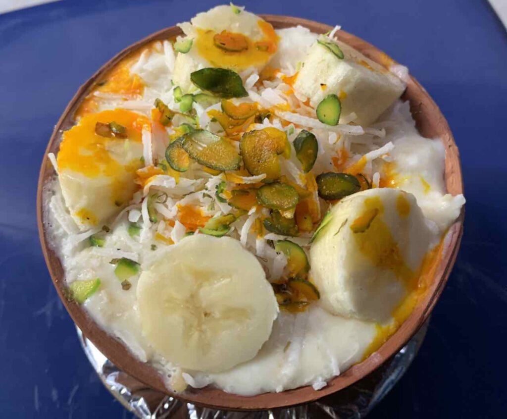 Blue Lassi in Varanasi © Peters Travel Peter Pohle